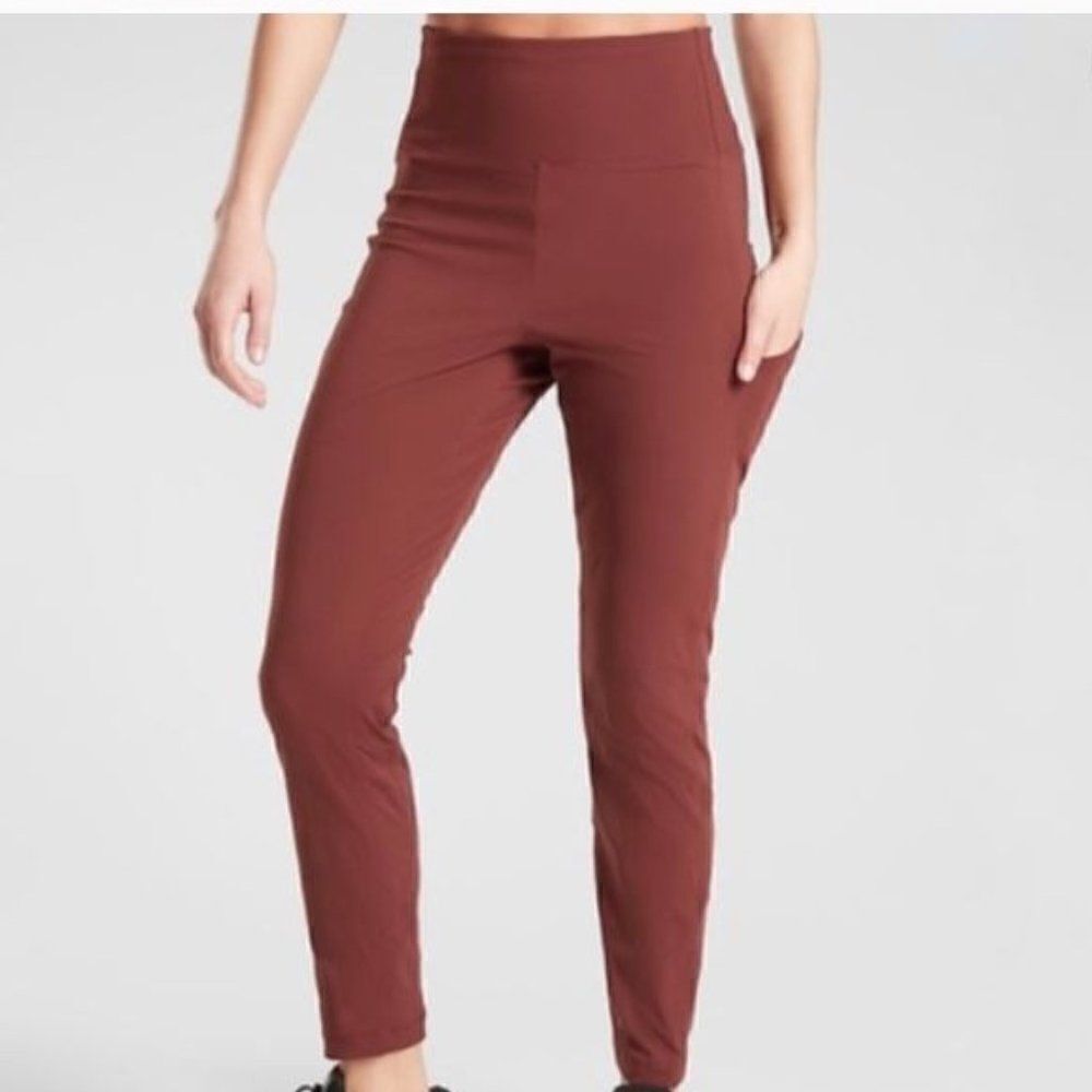 ATHLETA Trekkie Hybrid Crop Tight Cognac Brown Size 8
